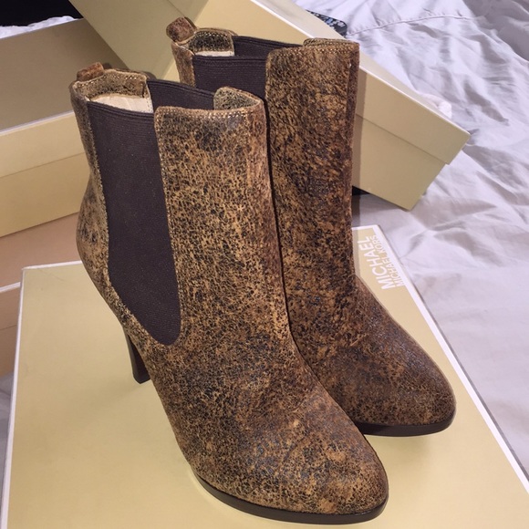 michael kors jessie bootie